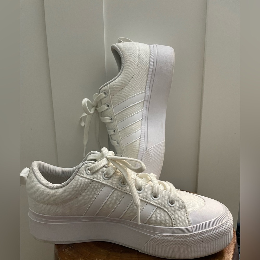 Adidas Bravada 2.0 Platform Sneakers Shoes Sz. 8.5 Womens - Picture 9 of 11
